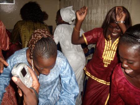 Dancing hotladies!!!